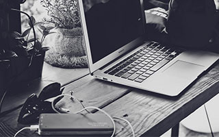 意甲媒体透露：米兰冬季窗口引进前锋思路有变，准备短期租借德国前锋菲尔克鲁格