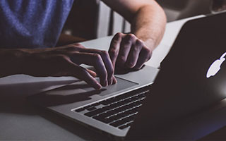 夺冠下课？国安捧足协杯却陷烦恼：功臣主帅难转正，皇马热刺示范